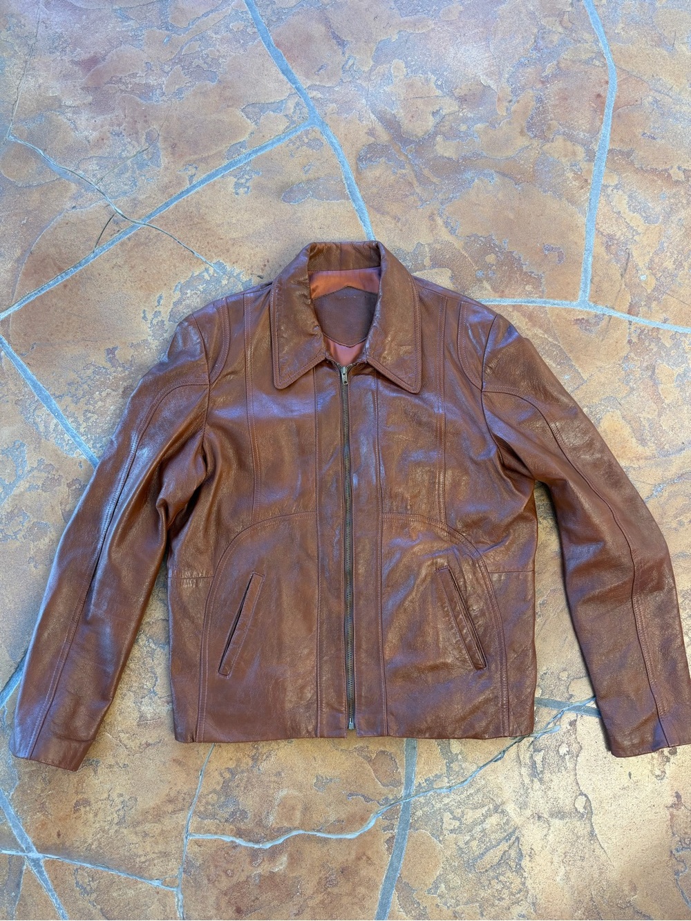 Vintage 1970s Men's Brown Leather Jacket Zip Front Point Collar Regular Fit L